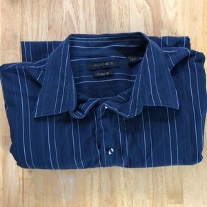 Men’s long sleeve shirt